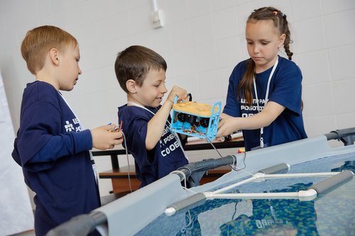 Уникальные курсы по подводной робототехнике для детей 8-15 лет